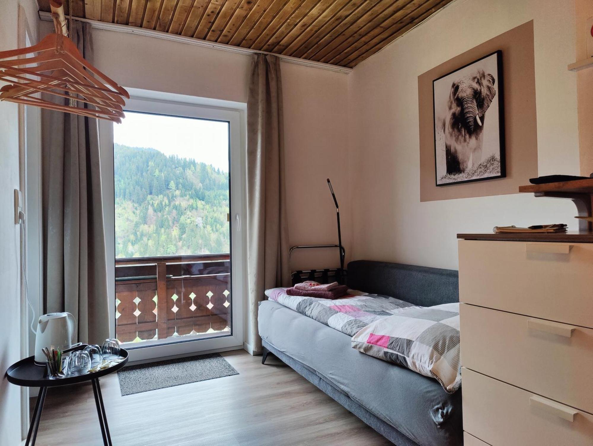 Pension Almhof Африц Екстериор снимка